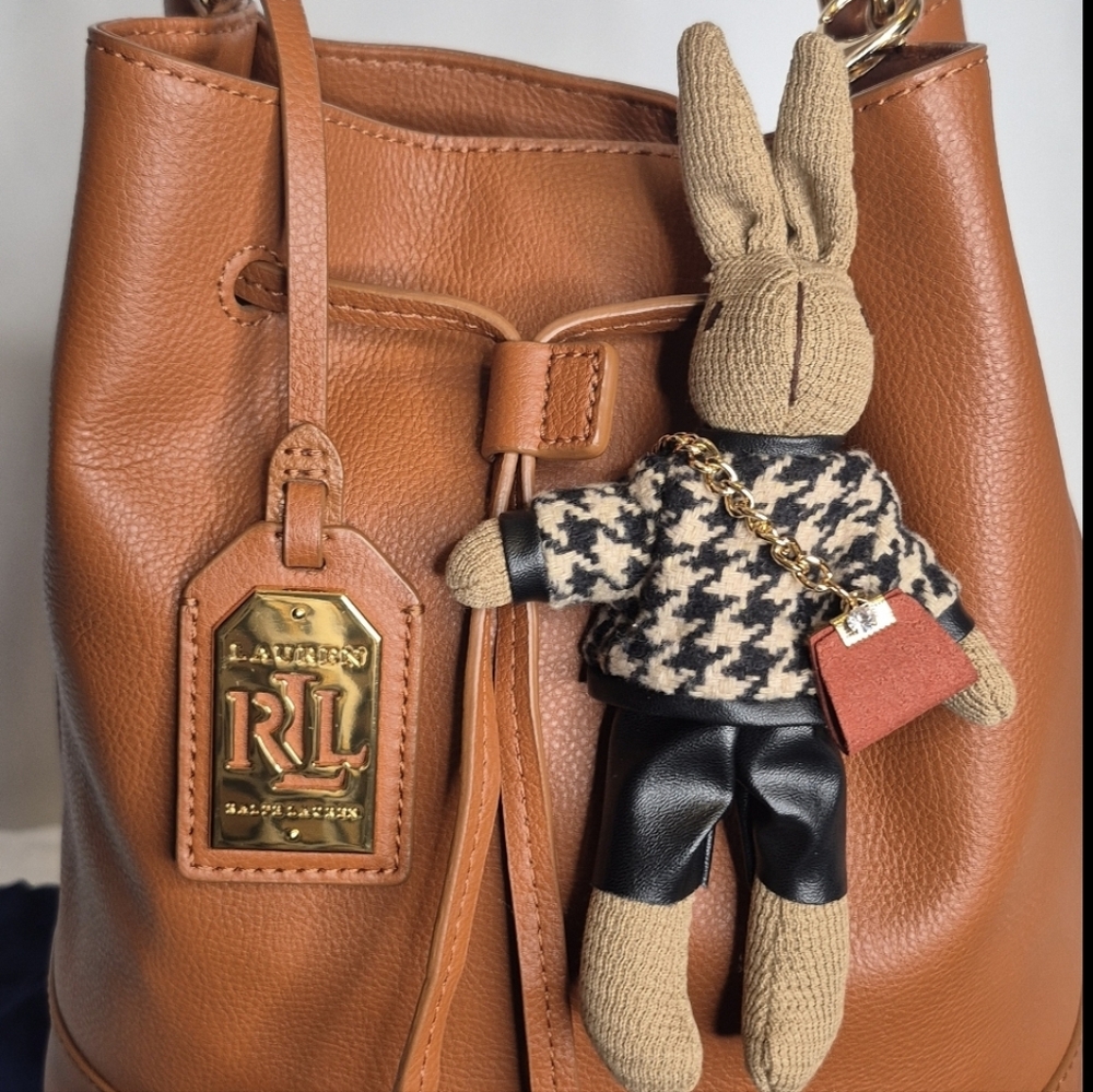 Lauren Ralph Lauren Leather Drawstring Bucket Bag - Picture 7 of 17